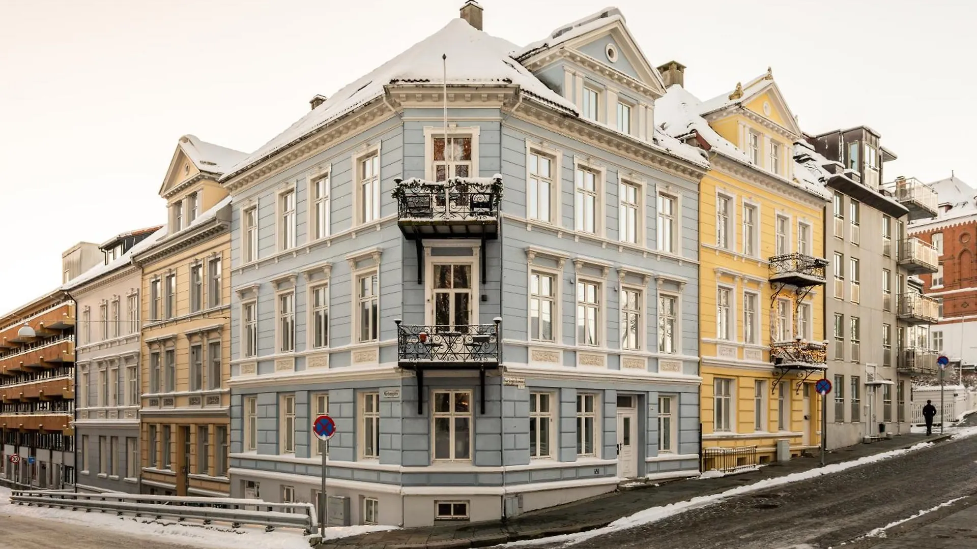 Dinbnb Apartments I Discover The Hidden Gems Of Bergen I Easy Check-In